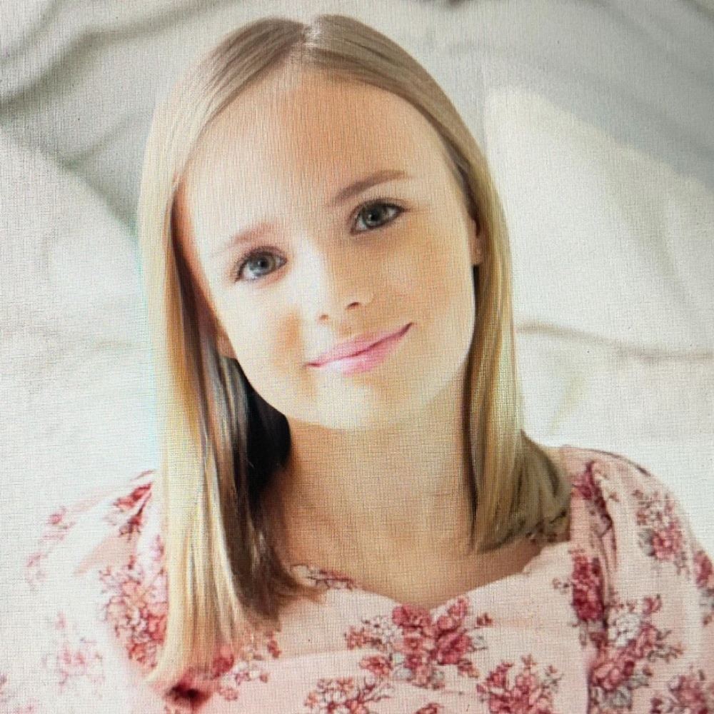 Meet your Posher, Tara noelle
